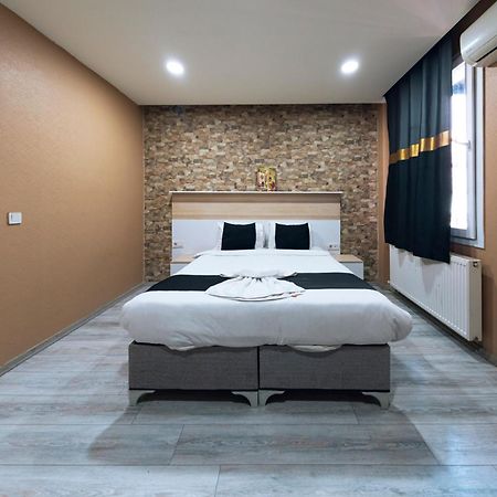 Mila Suites Taksim Истанбул Екстериор снимка