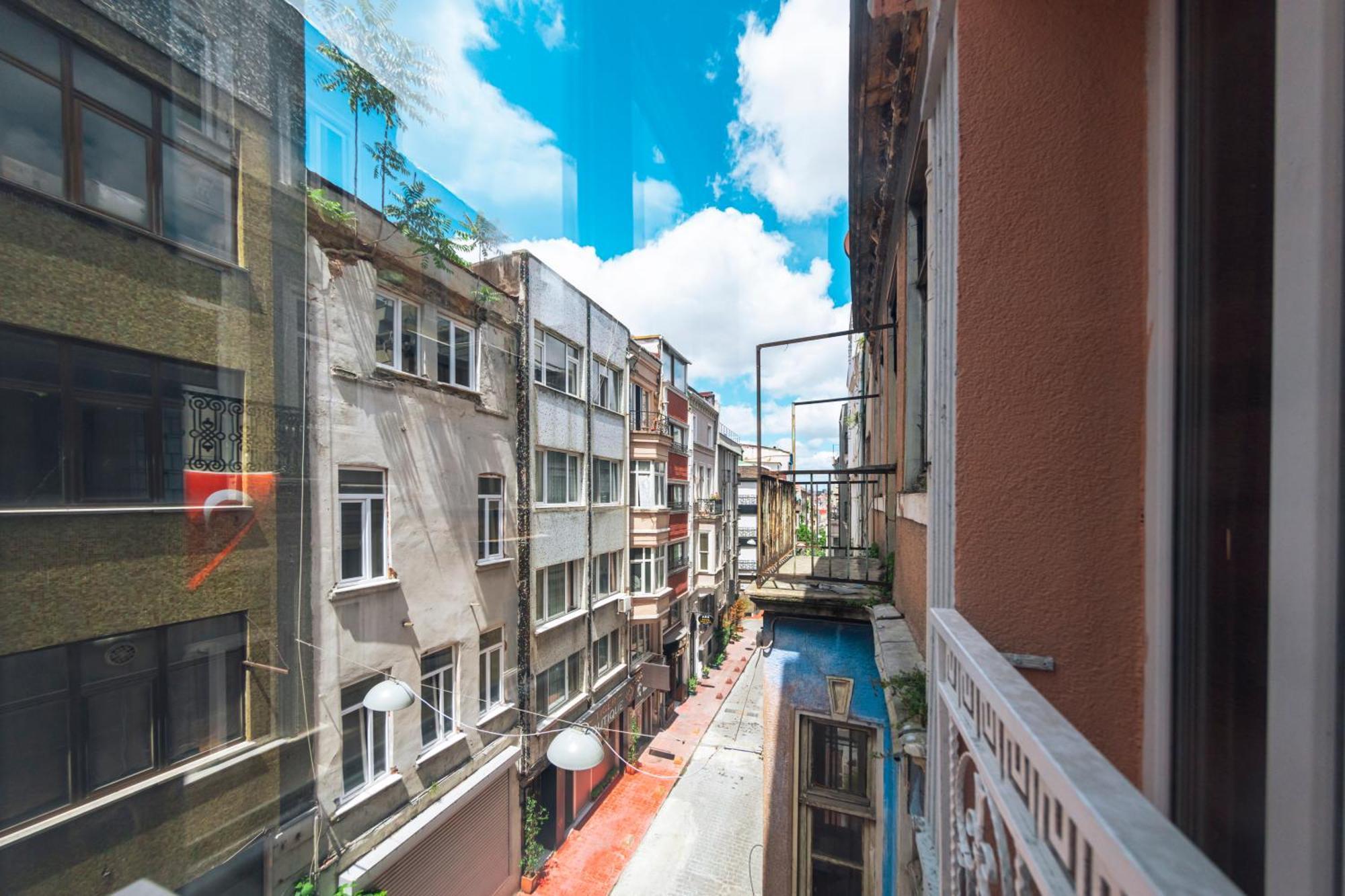 Mila Suites Taksim Истанбул Екстериор снимка