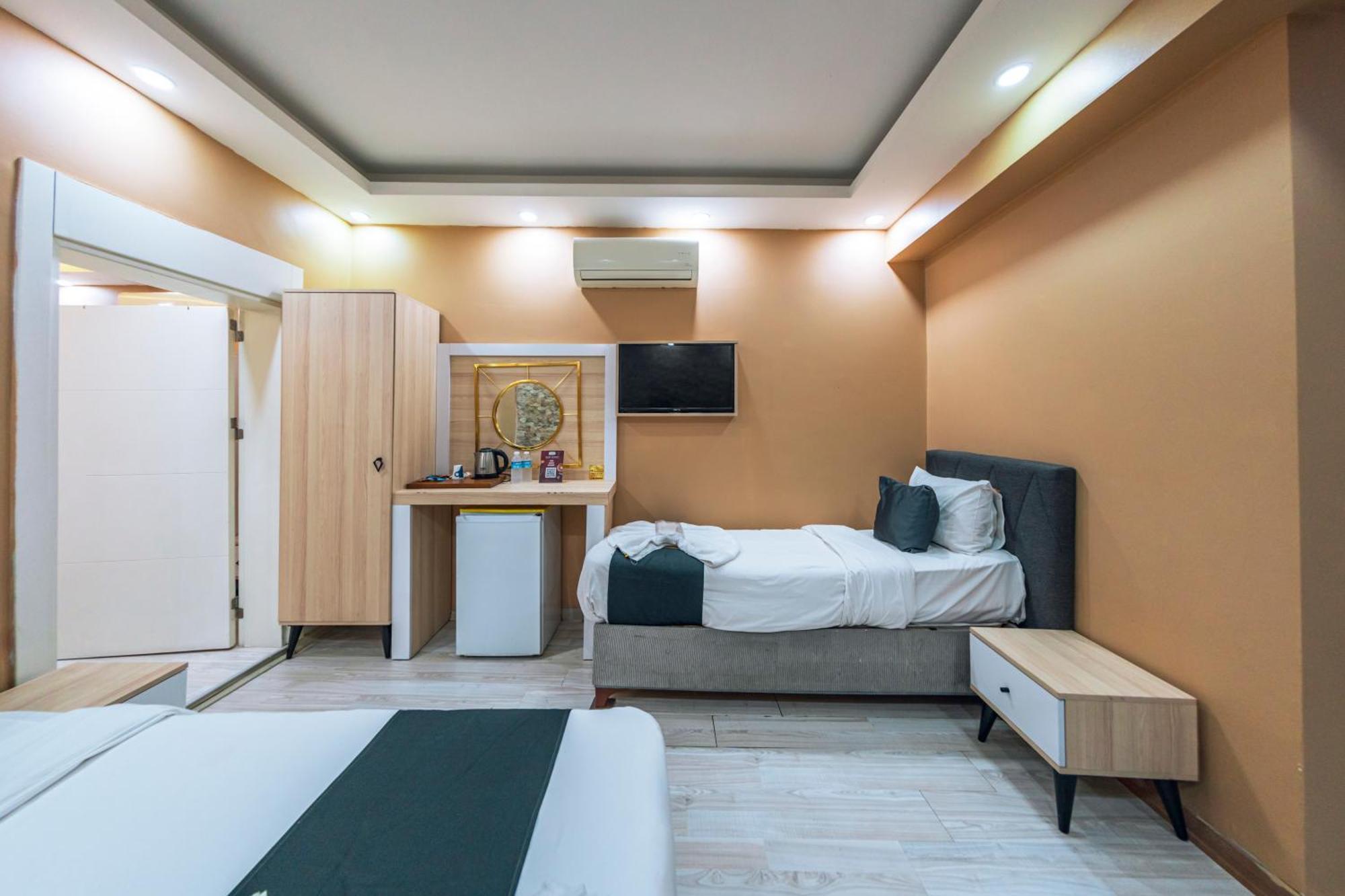 Mila Suites Taksim Истанбул Екстериор снимка